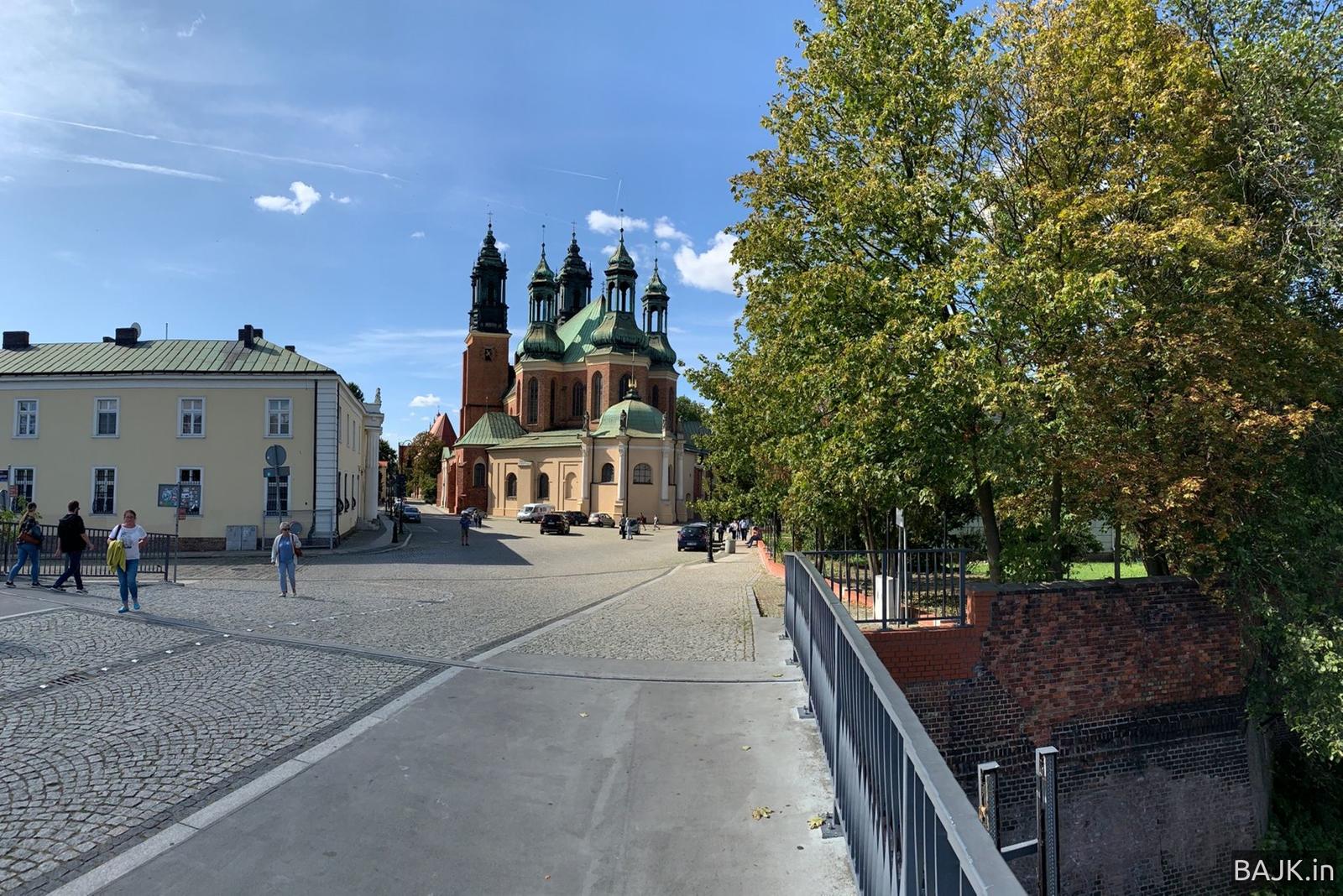 Trochę większe kółko